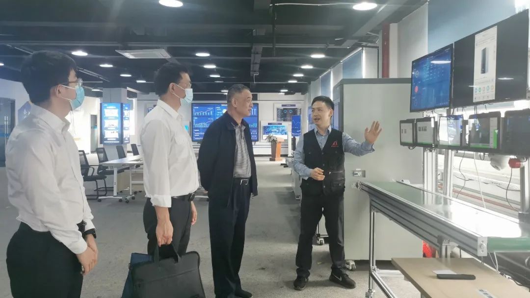 市监局及工信局领导开展企业质量数字化升级调研 市监局及工信局领导开展企业质量数字化升级调研